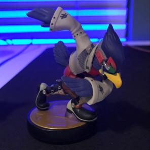 Falco Amiibo