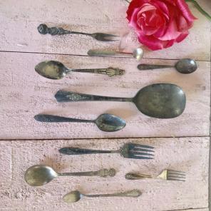 Huge Lot 10 Vintage Rustic Spoons