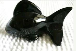 Oneida Black Crystal Fish Paperweight