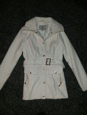 GUESS PEACOAT SIZE SMALL WHITE
