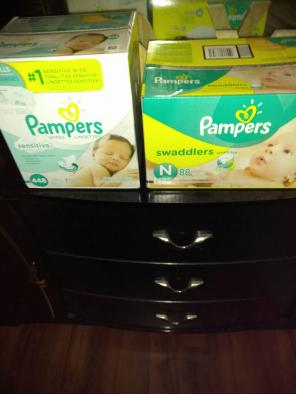 Brand new baby paampers & wipes package