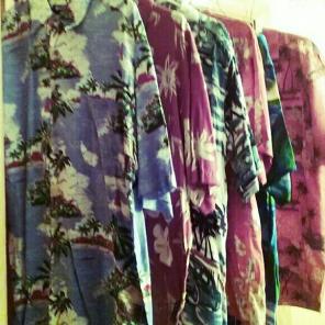 Bundle of 6 mens Hawaiian Style shirts M