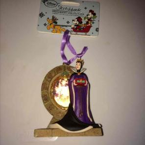 Snow White Evil Queen Ornament wicked