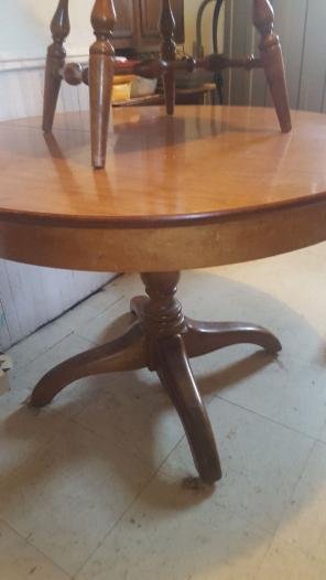 Kitchen table