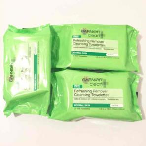3 Garnier Makeup Remover Wipes CLEAN