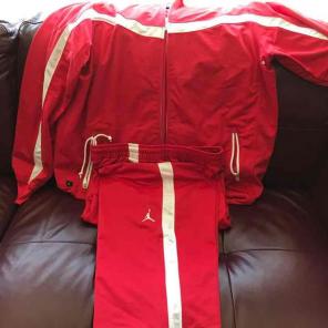 Men's sweat suit size LT