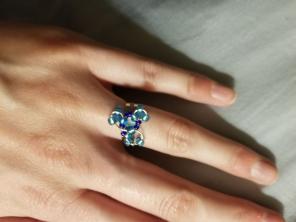 Two toned blue bead ring