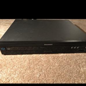 Newer Sylvania Blu Ray/DVD Player + HDMI