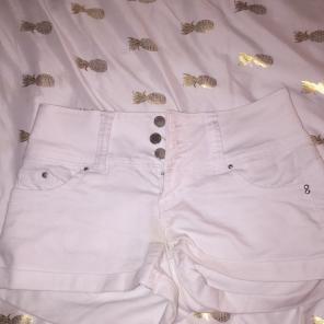 High waisted White Shorts