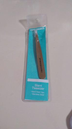 Tweezerman Slant Tip Tweezers *NEW*