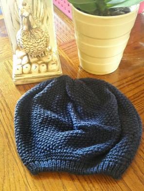Stradivarius beanie hat