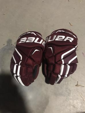 Hockey Gloves