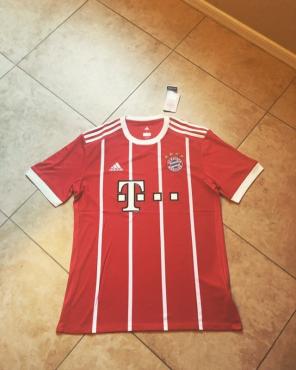 17/18 Bayern Munich Home jersey