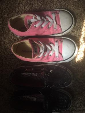 Converse And Sperrys Size 9