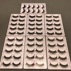 70 Eyelashes