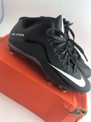 Nike Alpha Pro 2 3/4 D Football Cleats
