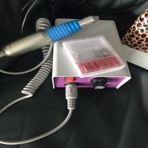 Drill & Lamp For Nails