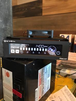Bitfenix Recon Fan Controller