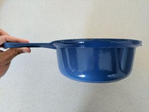 Royal Blue Le Creuset #22 Enamel Cast Ir