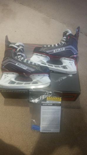 Bauer vapor x600 hockey skates
