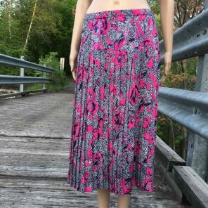 Vintage 70's Tulip Print Pleated Skirt