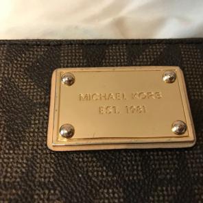 Michael Kors Wristlet
