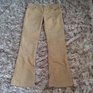 Abercrombie & Fitch size4