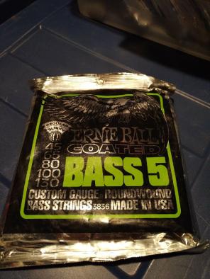 Ernie ball Bass 5 strings