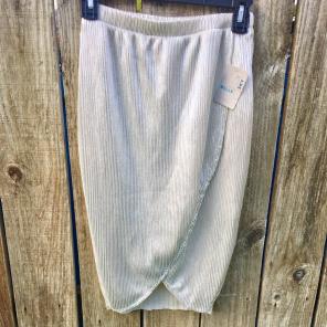 Gorgeous Woven Wrap Skirt Size PXS