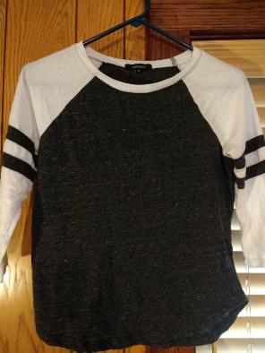 Youth medium baseball tee (girls)
