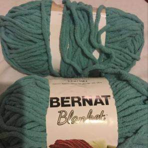 2 Skeins Bernat Blanket Yarn