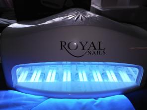 Royal Nails UV dryer and gelish polish