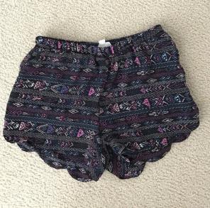 La Hearts Flowy Shorts
