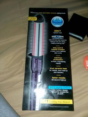 Infinitipro ceramic styling brush