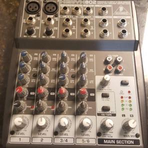 Behringer xenyx 802