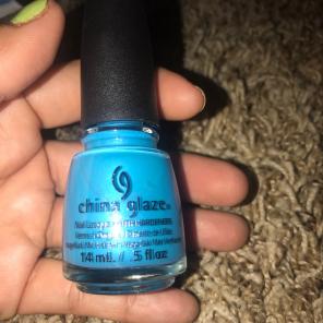 China Glaze -towel Boy You