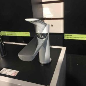 Daweier faucet chrome & white or black
