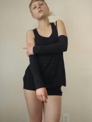 Black arm warmers