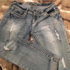 Wallflower crop jeans