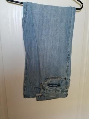 Old Navy loose cut 34 by 32