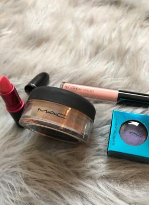 MAC Makeup Lipglass Foundation Bundle
