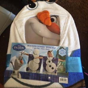 Olaf Hooded Towel