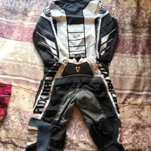 Fox gear