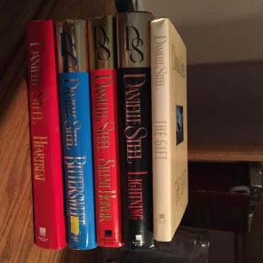 Danielle Steele Hardcovers-Five