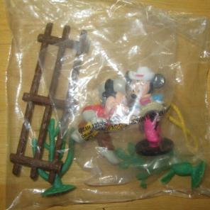 Western Disney Mickey Minnie cake topper