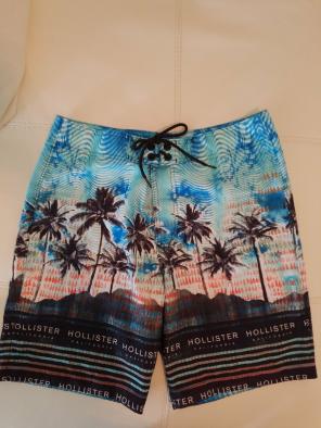 Men's Hollister Swimming Trunks Size 32