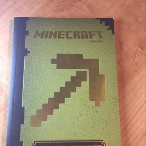 Minecraft Essential Handbook