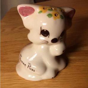Sugar puss cat ceramic sugar shaker