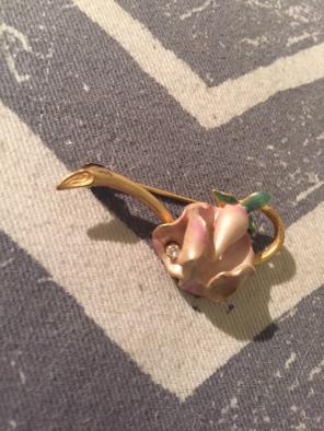 Joan Rivers Rose Flower Brooch Victorian