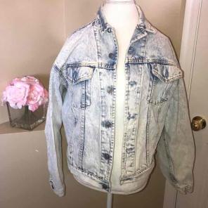 Gap men's vintage jean jacket medium